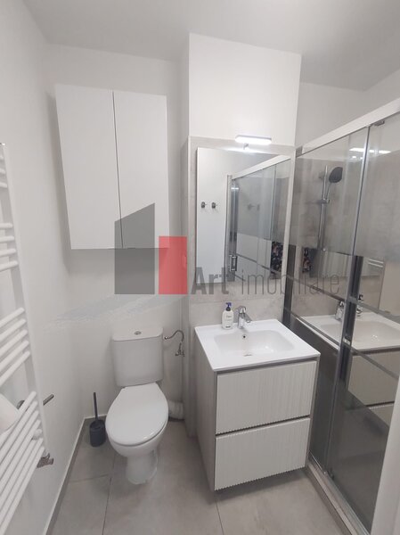Alexandru Obregia, Piata Straduintei, vanzare apartament 3 camere