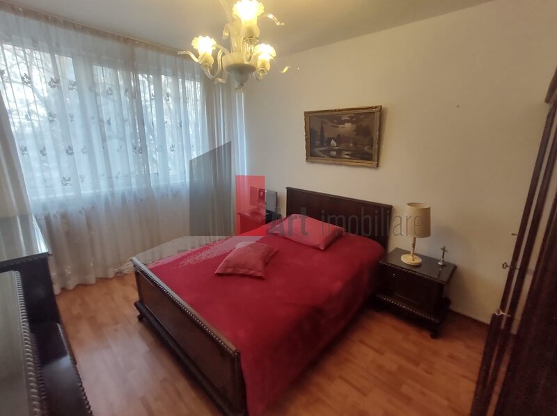 Alexandru Obregia, Piata Straduintei, vanzare apartament 3 camere