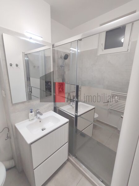 Alexandru Obregia, Piata Straduintei, vanzare apartament 3 camere