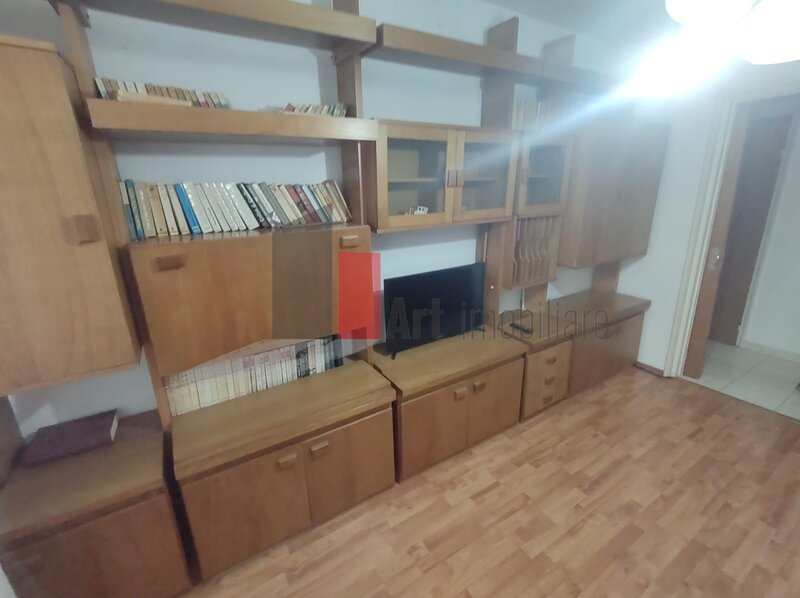 Alexandru Obregia, Piata Straduintei, vanzare apartament 3 camere